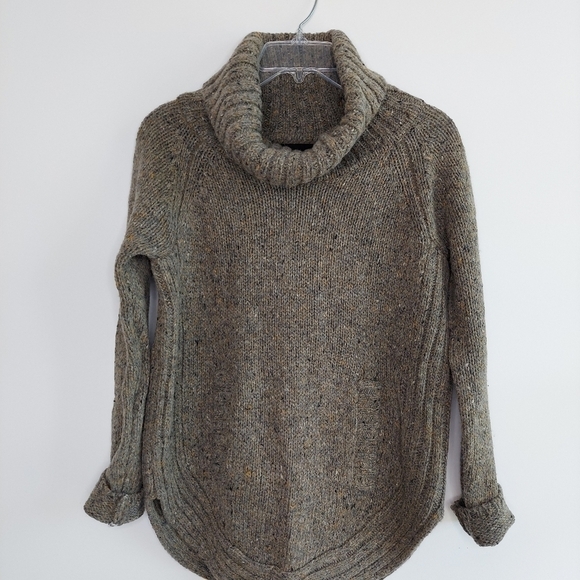 Cynthia Rowley Wool Blend Cowl-Neck Sweater Kangaroo Pockets Rounded Hem Tunic M - Picture 5 of 14